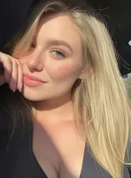 delhi call girls in red dress